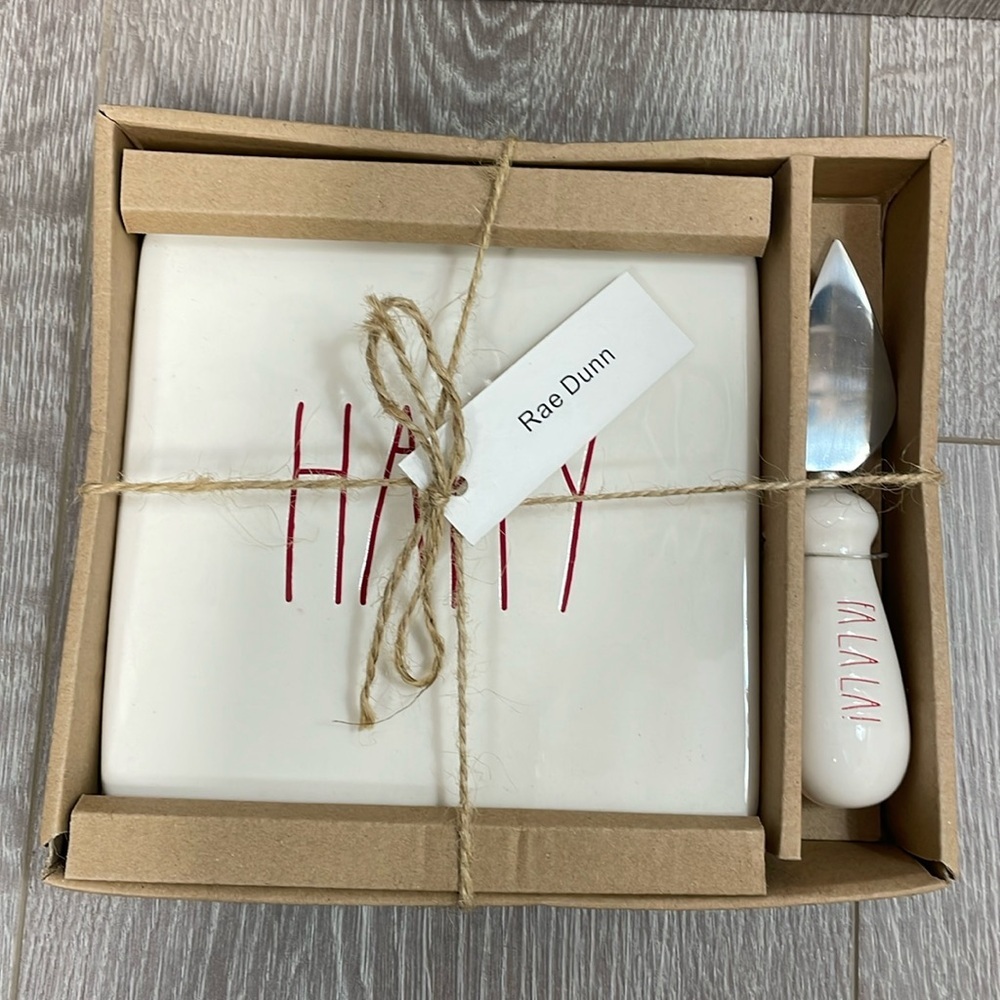 NWT Rae Dunn Cheese Board with Spreader Knife Gift Set “HAPPY” & “FA LA LA”